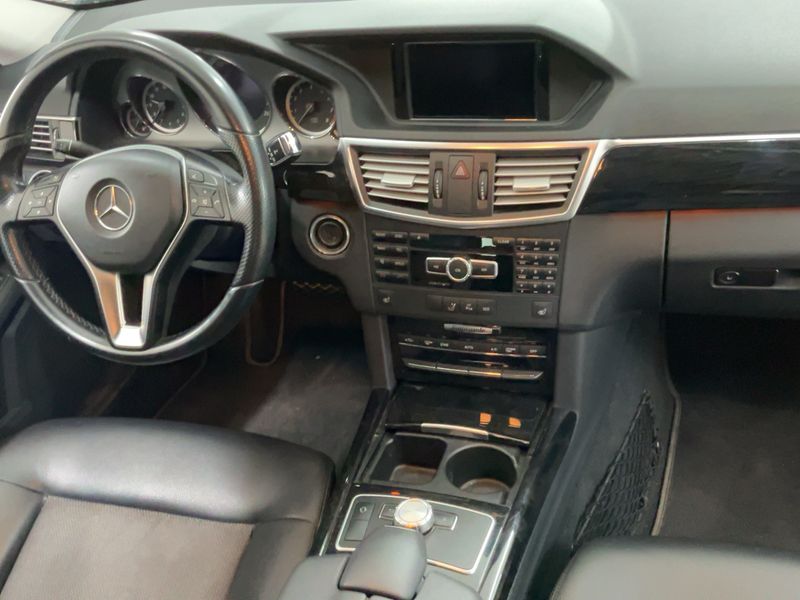 Mercedes-Benz E-Klasse E 200 CGI T BlueEfficiency Avantgarde 2012 – снимка 17