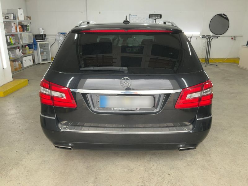 Mercedes-Benz E-Klasse E 200 CGI T BlueEfficiency Avantgarde 2012 – снимка 7