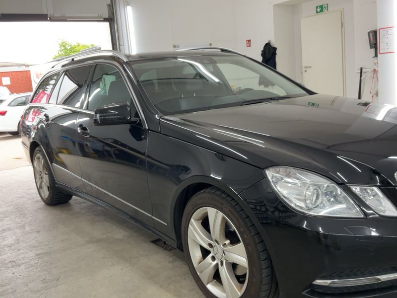 Mercedes-Benz E-Klasse E 200 CGI T BlueEfficiency Avantgarde 2012 – снимка 12