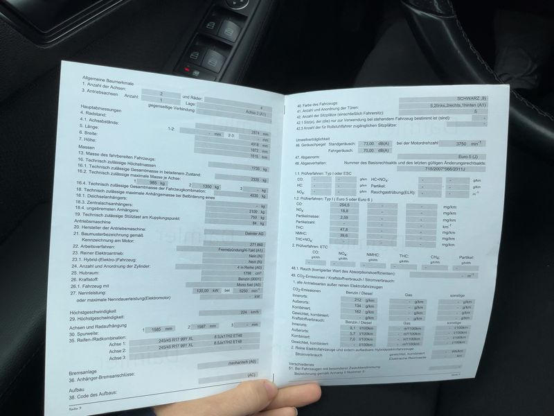 Mercedes-Benz E-Klasse E 200 CGI T BlueEfficiency Avantgarde 2012 – снимка 21