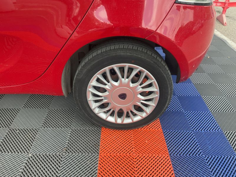 Lancia Ypsilon 1.2 GPL Silver 2016 – снимка 5