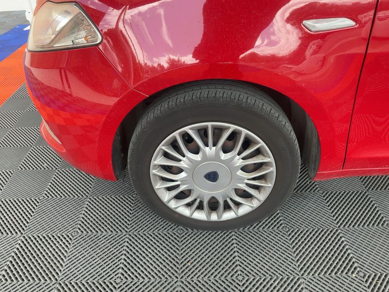 Lancia Ypsilon 1.2 GPL Silver 2016 – снимка 3