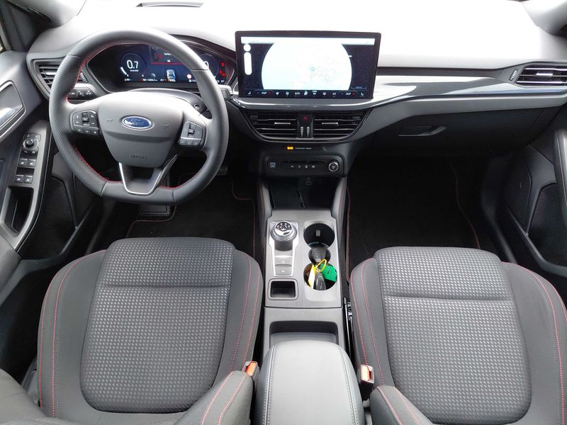Ford Focus 1.5 TDCi EcoBlue ST-Line X 2024 – снимка 11