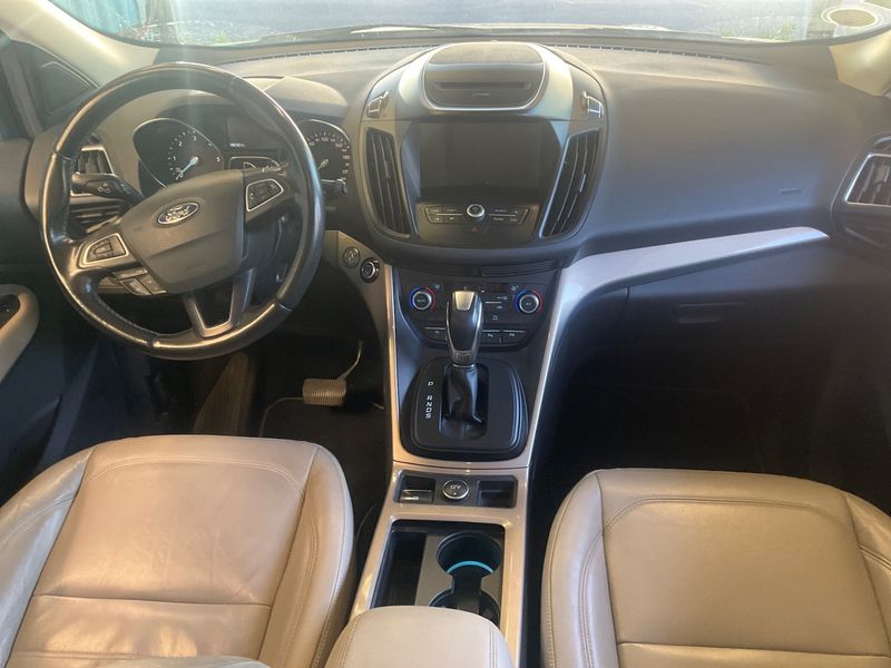 Ford Kuga 2.0 TDCi Executive 2018 – снимка 17