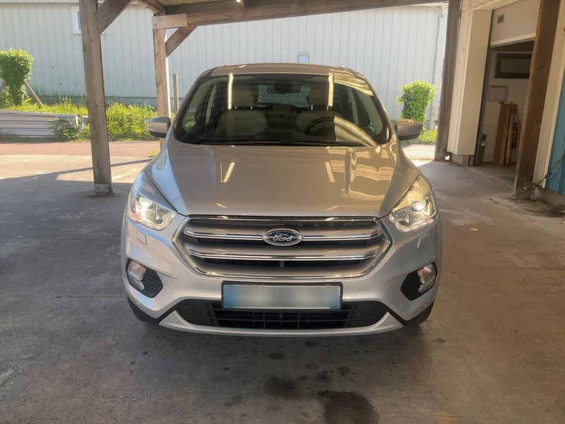 Ford Kuga 2.0 TDCi Executive 2018 – снимка 14