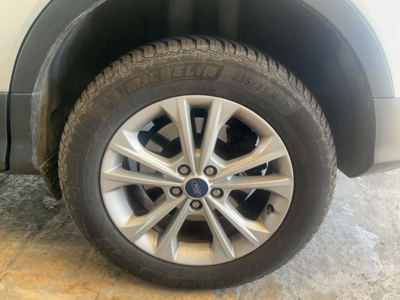 Ford Kuga 2.0 TDCi Executive 2018 – снимка 5