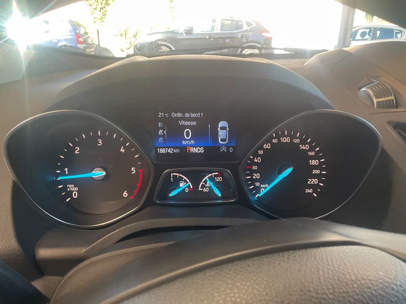 Ford Kuga 2.0 TDCi Executive 2018 – снимка 18