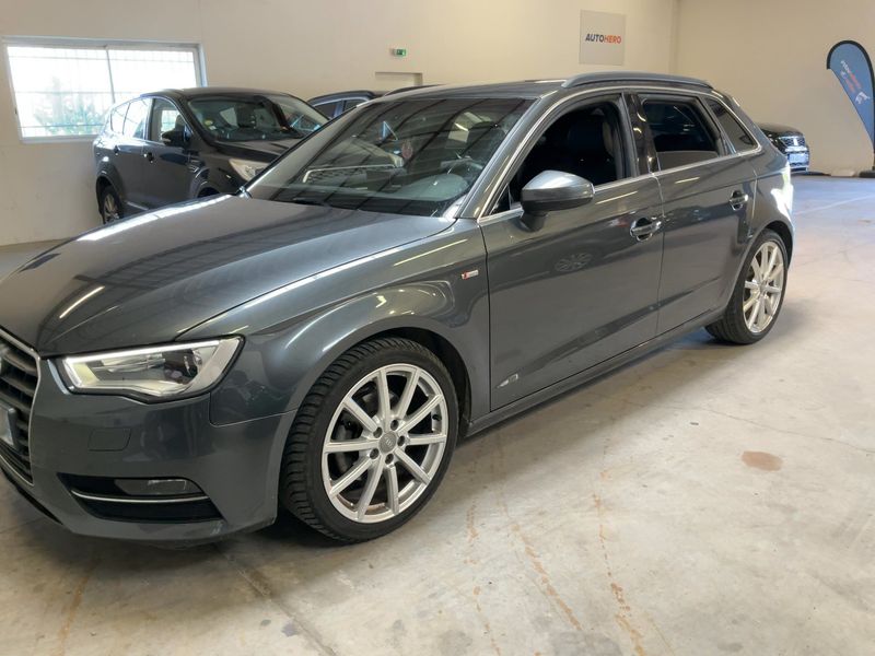 Audi A3 Sportback 1.6 TDI S line Sportpaket 2014 – снимка 2