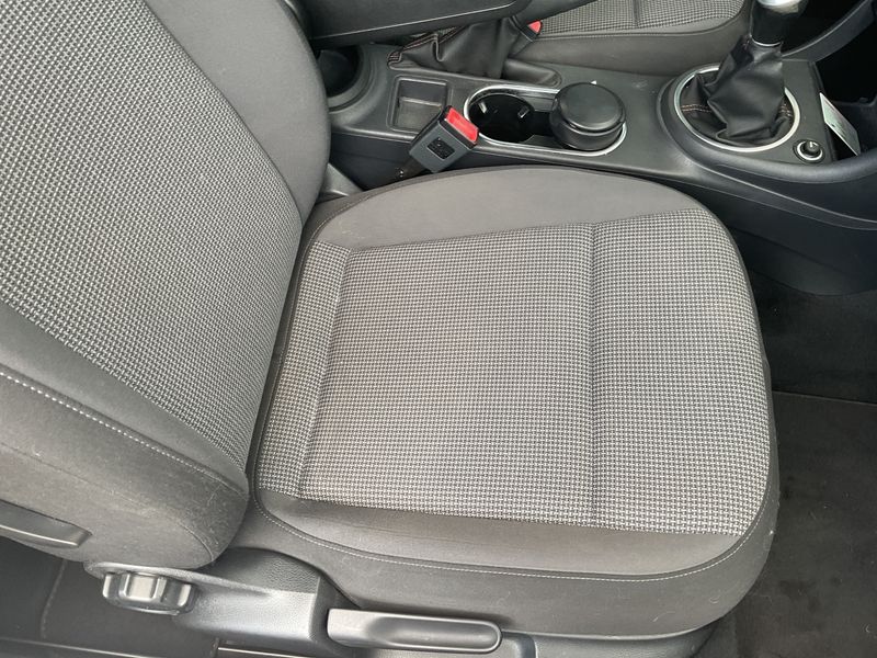 Volkswagen Beetle 1.4 TSI Cup 2014 – снимка 21