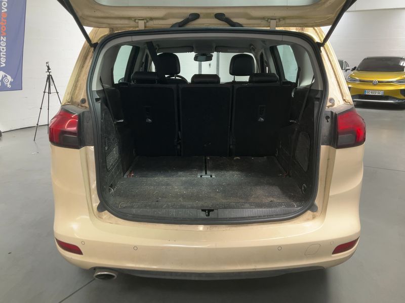 Opel Zafira Tourer 2.0 CDTI Active 2017 – снимка 15