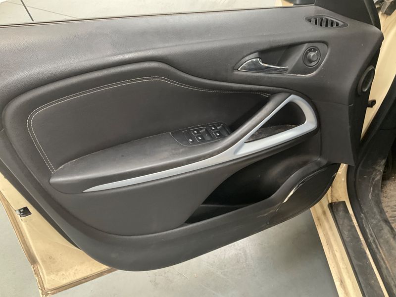 Opel Zafira Tourer 2.0 CDTI Active 2017 – снимка 48