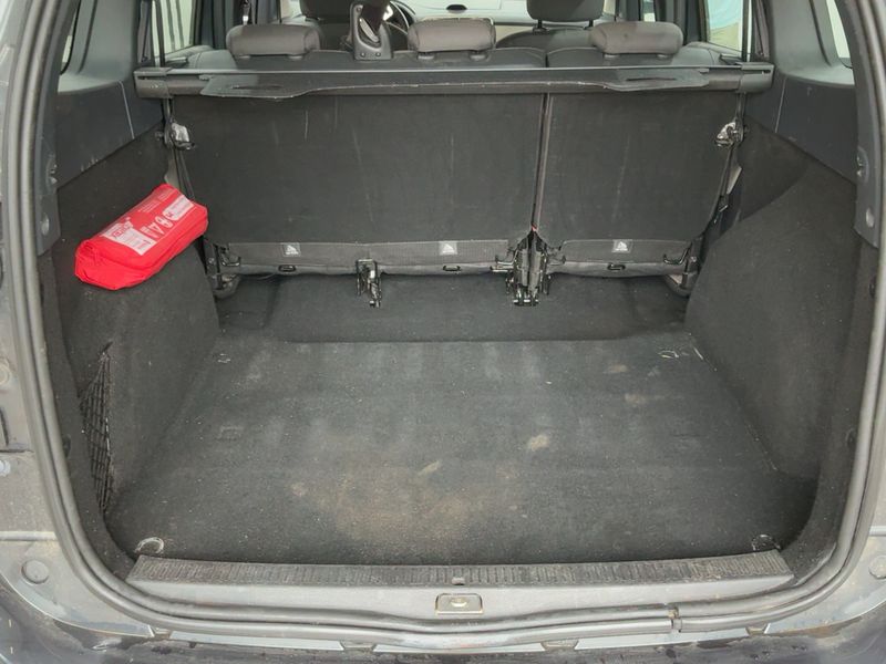 Dacia Lodgy 1.5 dCi Diesel Prestige 2013 – снимка 15