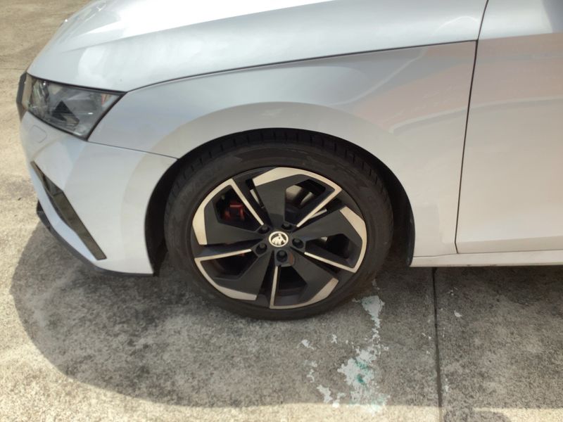 Skoda Octavia 2.0 TDI RS 2023 – снимка 3