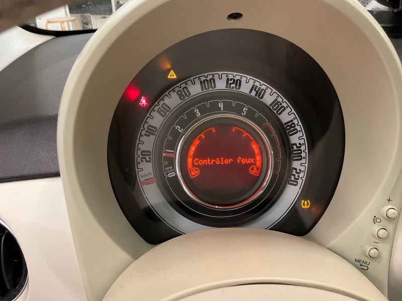 Fiat 500 1.2 Lounge 2018 – снимка 36