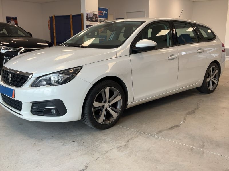 Peugeot 308 1.5 Blue-HDi Active 2019 – снимка 1