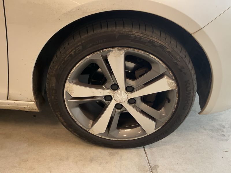 Peugeot 308 1.5 Blue-HDi Active 2019 – снимка 11