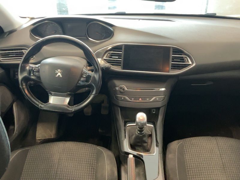 Peugeot 308 1.5 Blue-HDi Active 2019 – снимка 17