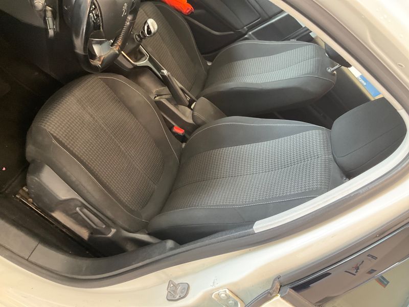 Peugeot 308 1.5 Blue-HDi Active 2019 – снимка 25
