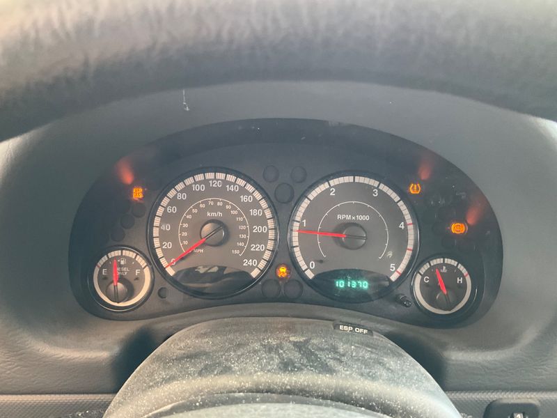 Jeep Cherokee 2.8 CRD Limited 2007 – снимка 18