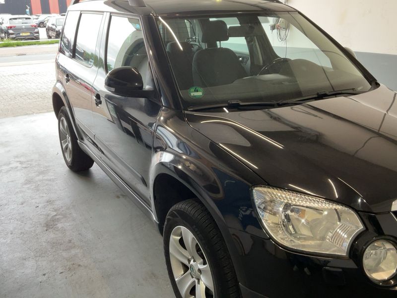 Skoda Yeti 1.2 TSI Ambition 2012 – снимка 12