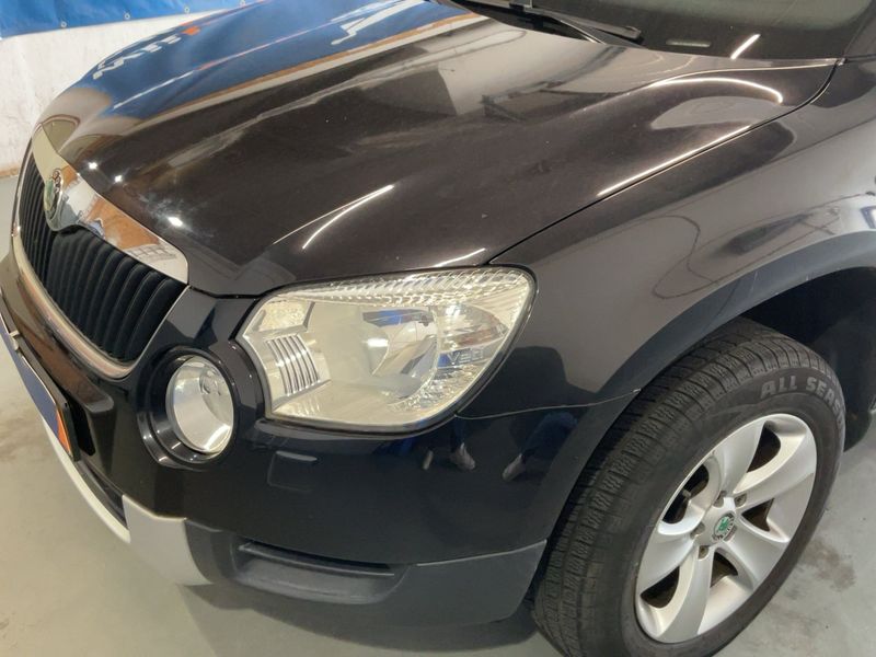 Skoda Yeti 1.2 TSI Ambition 2012 – снимка 2