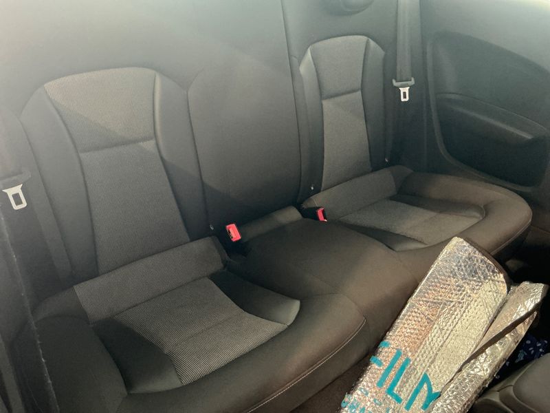 Audi A1 1.6 TDI Ambition 2012 – снимка 19