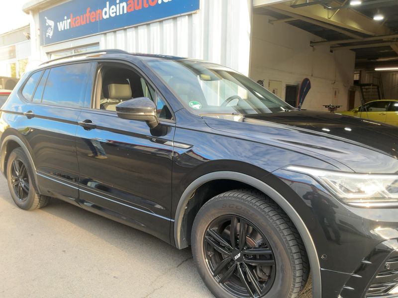 Volkswagen Tiguan Allspace 2.0 TSI R-Line 4Motion 2024 – снимка 12