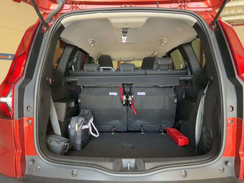 Dacia Jogger 1.0 TCe LPG Extreme+ 2022 – снимка 15