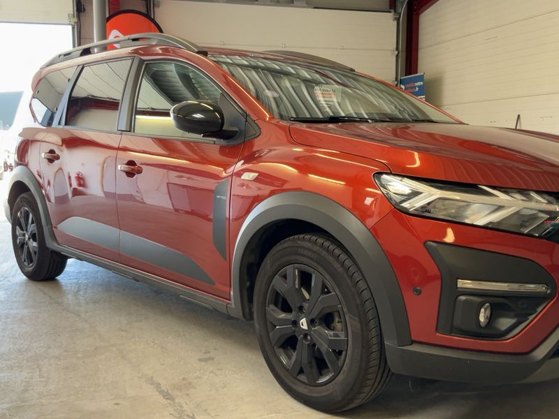Dacia Jogger 1.0 TCe LPG Extreme+ 2022 – снимка 12