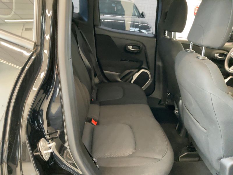 Jeep Renegade 1.0 TGDi Longitude 4x2 2019 – снимка 19
