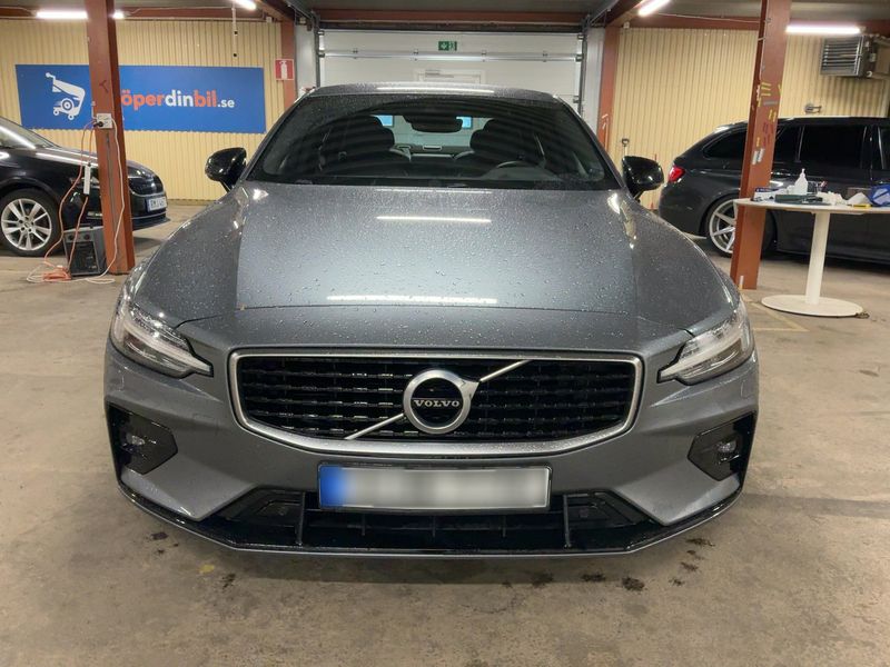 Volvo S60 2.0 T5 R-Design 2019 – снимка 14