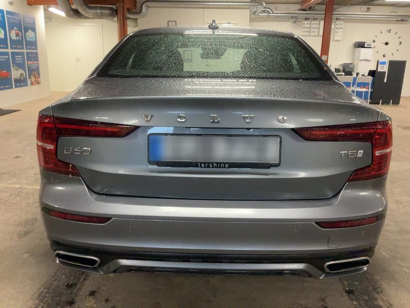 Volvo S60 2.0 T5 R-Design 2019 – снимка 7