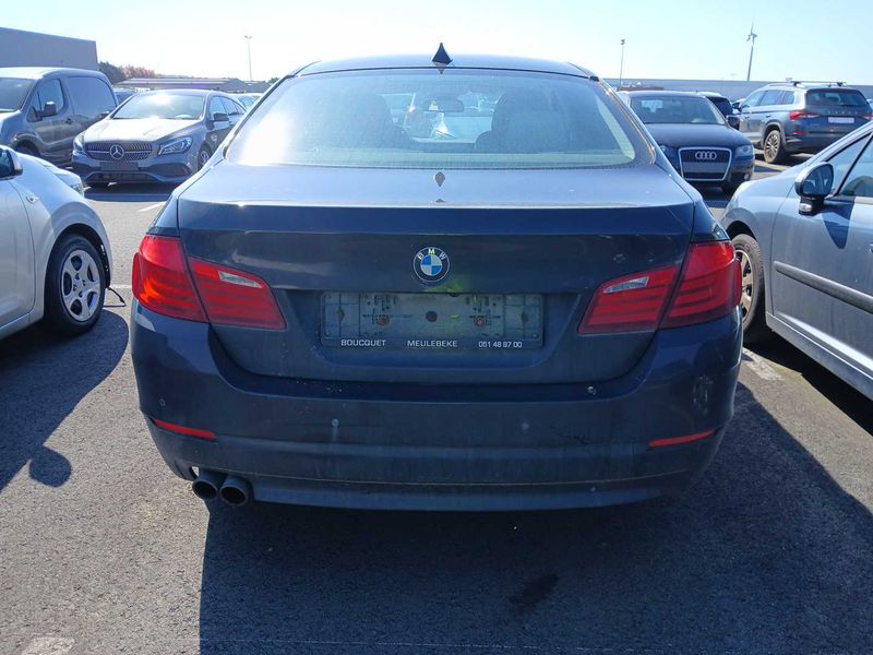 BMW 5er 530d xDrive 2011 – снимка 4