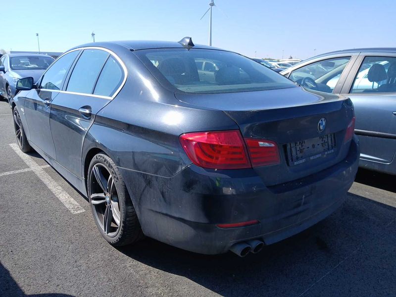 BMW 5er 530d xDrive 2011 – снимка 3