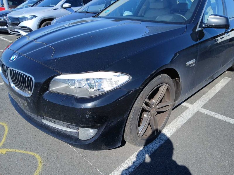 BMW 5er 530d xDrive 2011 – снимка 2