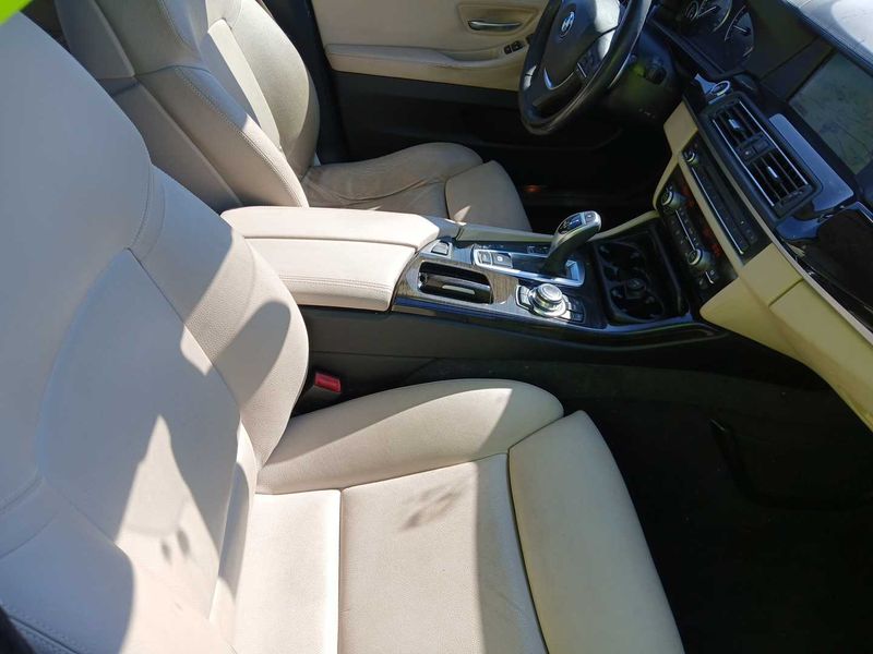 BMW 5er 530d xDrive 2011 – снимка 10