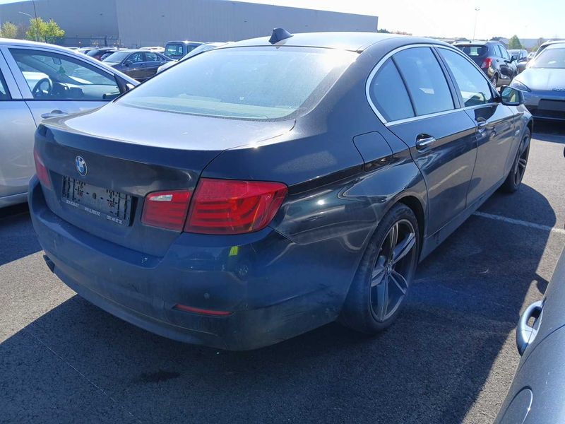 BMW 5er 530d xDrive 2011 – снимка 5