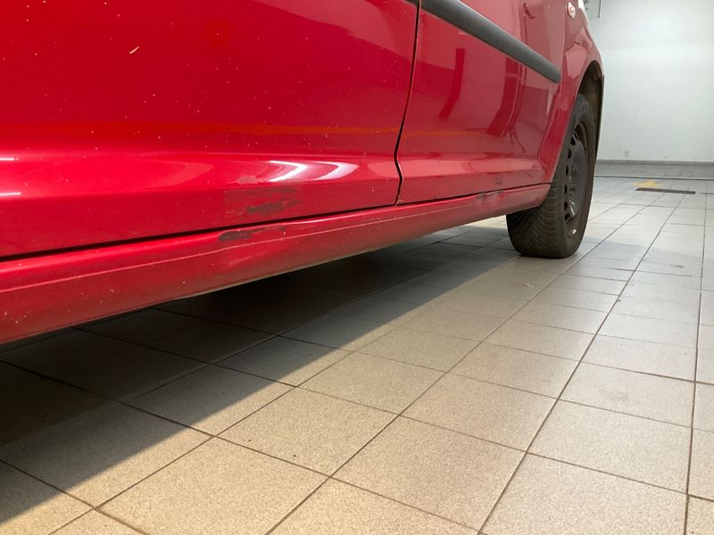 Volkswagen Caddy 1.6 TDI Maxi Trendline 2011 – снимка на щета 53