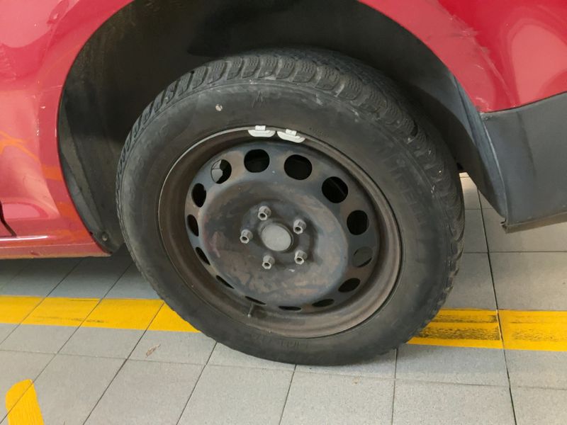 Volkswagen Caddy 1.6 TDI Maxi Trendline 2011 – снимка 5