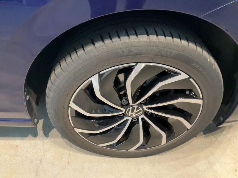 Volkswagen Golf VIII 2.0 TDI Style 2022 – снимка 11