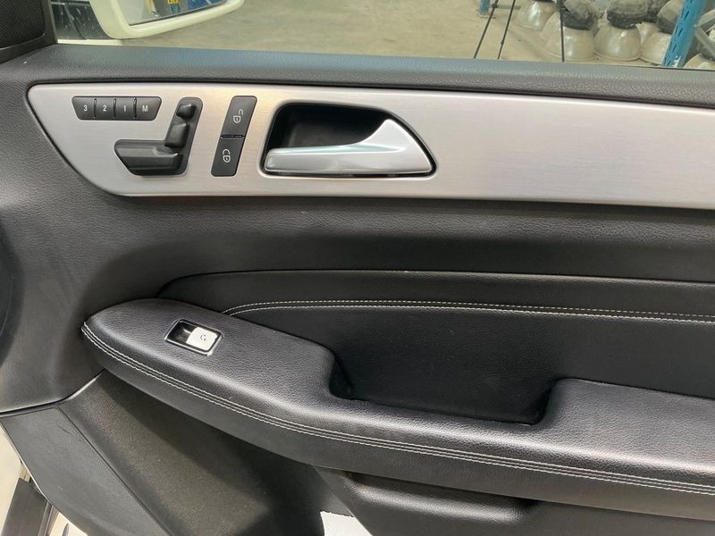 Mercedes-Benz M-Klasse ML 350 CDI BlueTEC 2014 – снимка 26