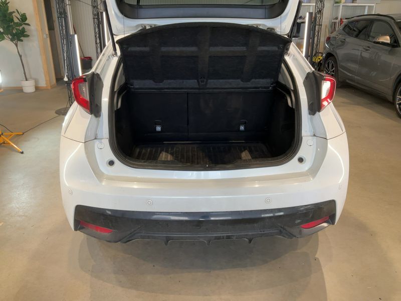 Honda Civic 1.6 DTEC I-DTEC Executive 2017 – снимка 15