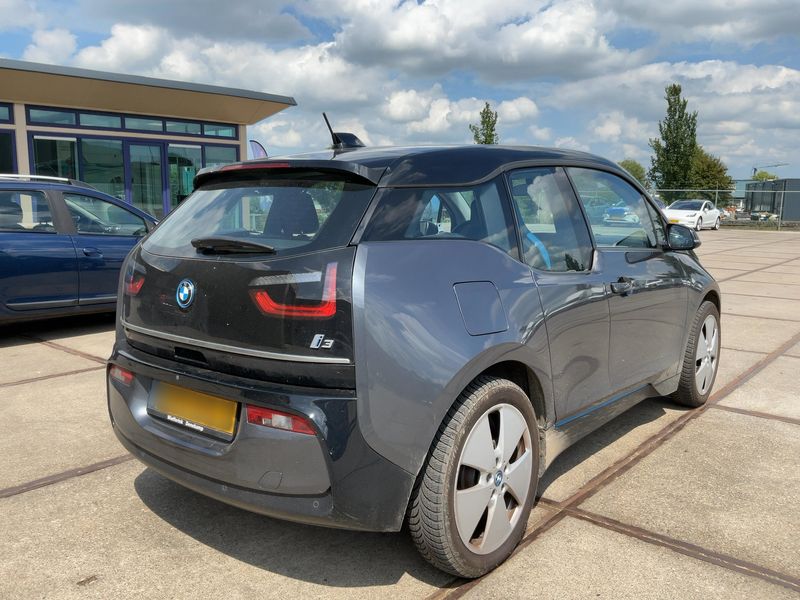 BMW i3 i3 2022 – снимка 8