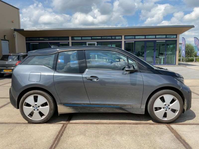 BMW i3 i3 2022 – снимка 10
