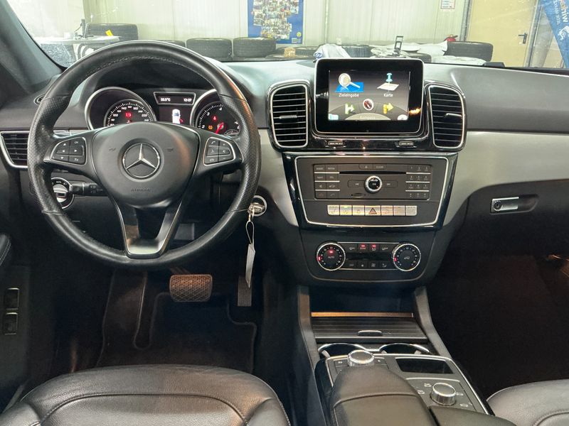 Mercedes-Benz GLE-Klasse GLE 250 d 4Matic AMG Line 2017 – снимка 17