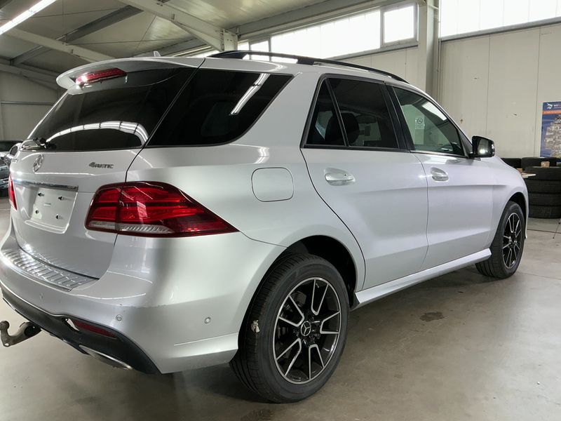 Mercedes-Benz GLE-Klasse GLE 250 d 4Matic AMG Line 2017 – снимка 8