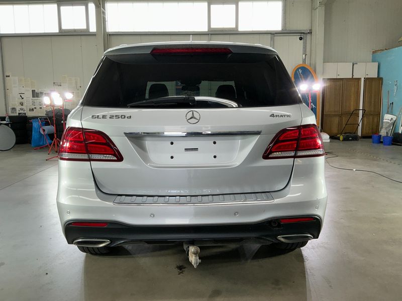 Mercedes-Benz GLE-Klasse GLE 250 d 4Matic AMG Line 2017 – снимка 7