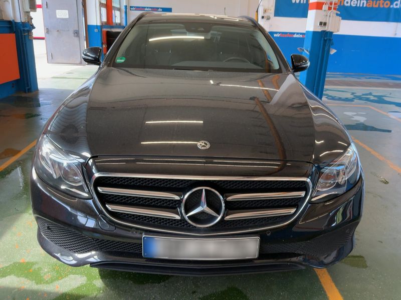Mercedes-Benz E-Klasse E 220 d Avantgarde 2018 – снимка 14