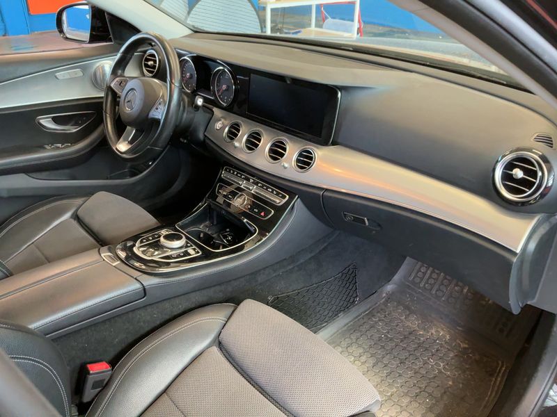 Mercedes-Benz E-Klasse E 220 d Avantgarde 2018 – снимка 18