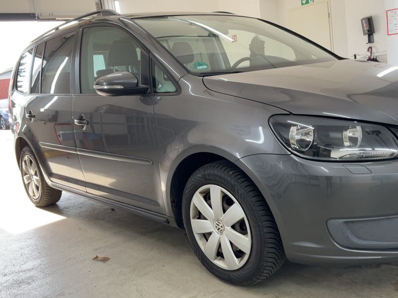 Volkswagen Touran 1.4 TSI Comfortline 2011 – снимка 12